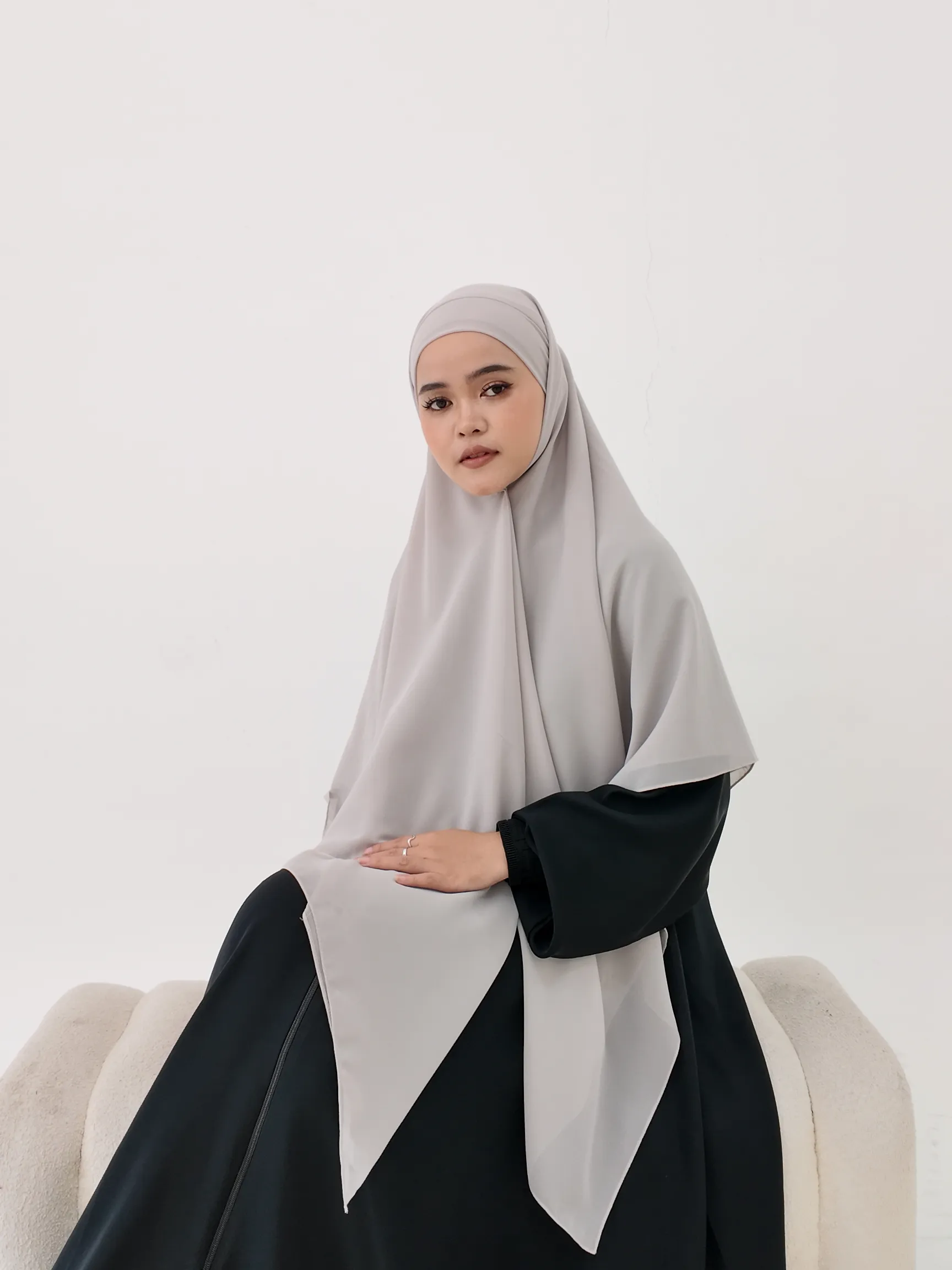 Zahira Khimar