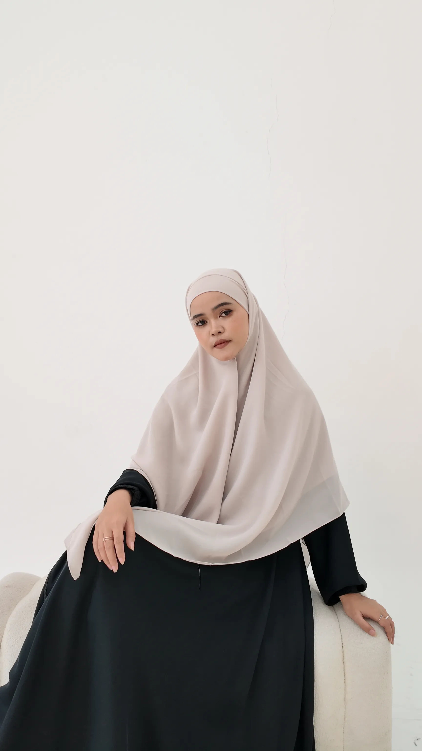 Zahira Khimar