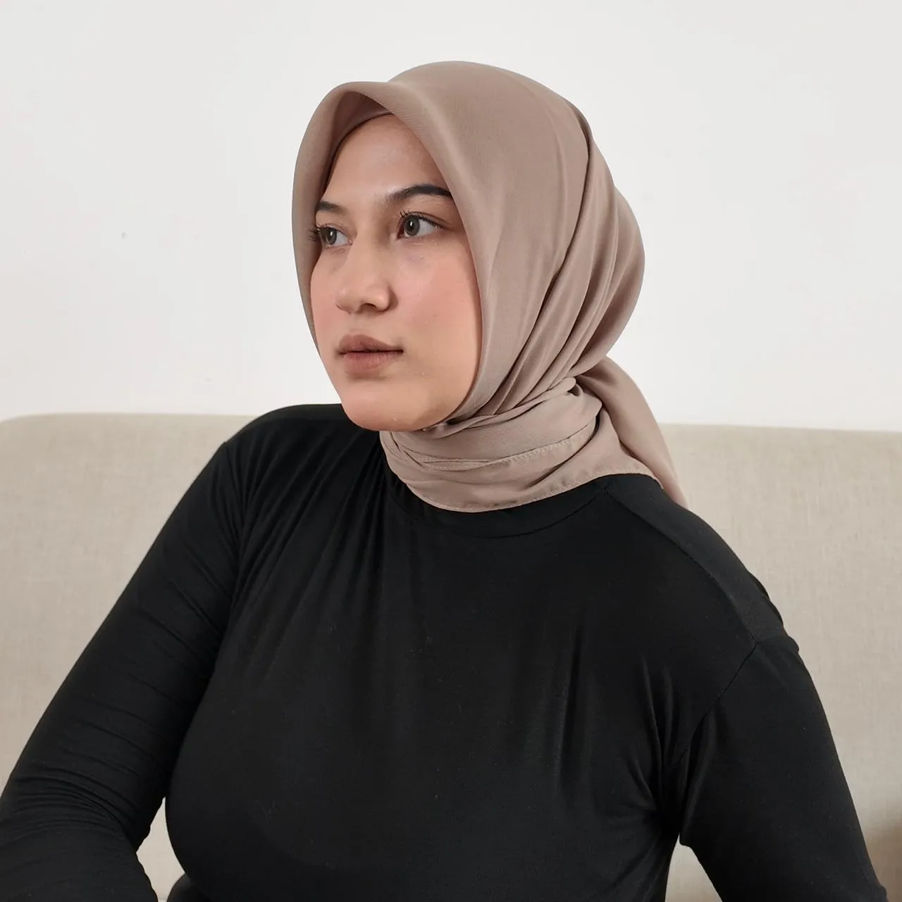 Nura Hijab 1