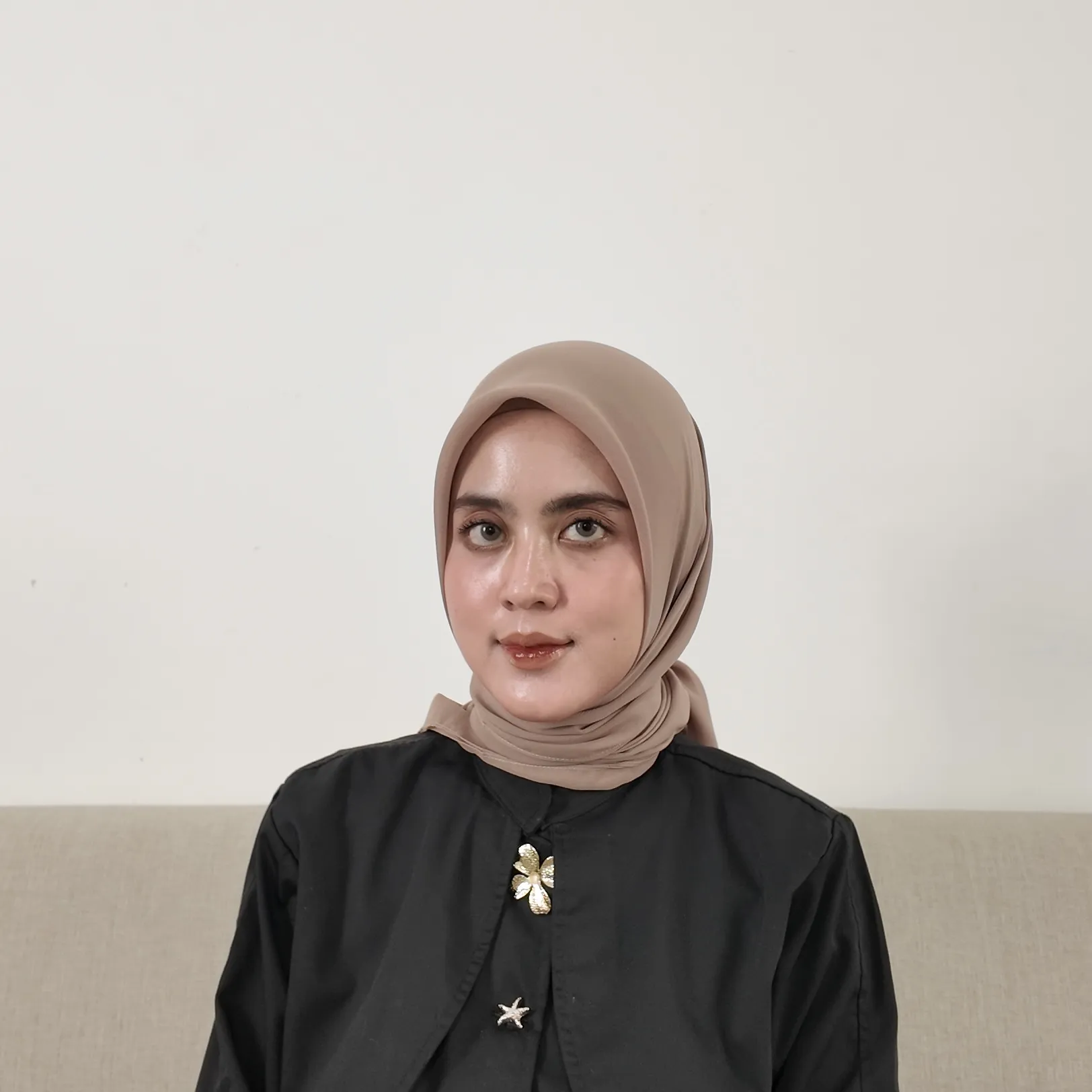 Nura Hijab 1