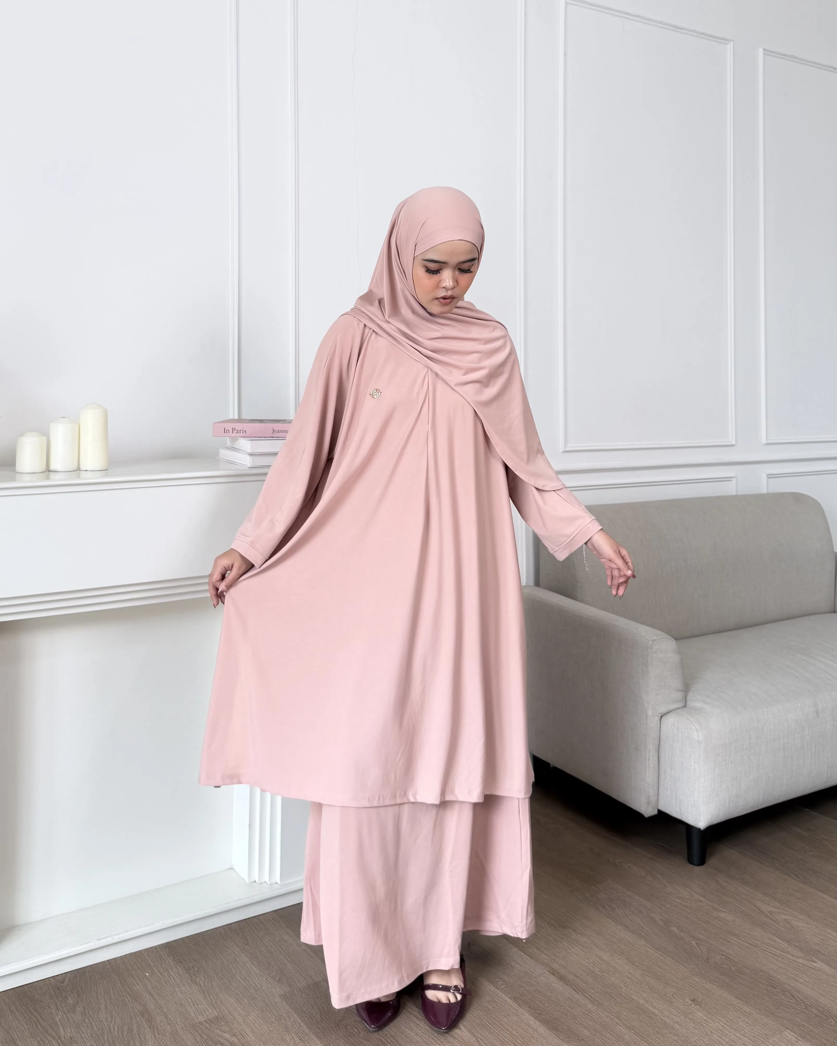 Faheera Oneset (tanpa hijab)