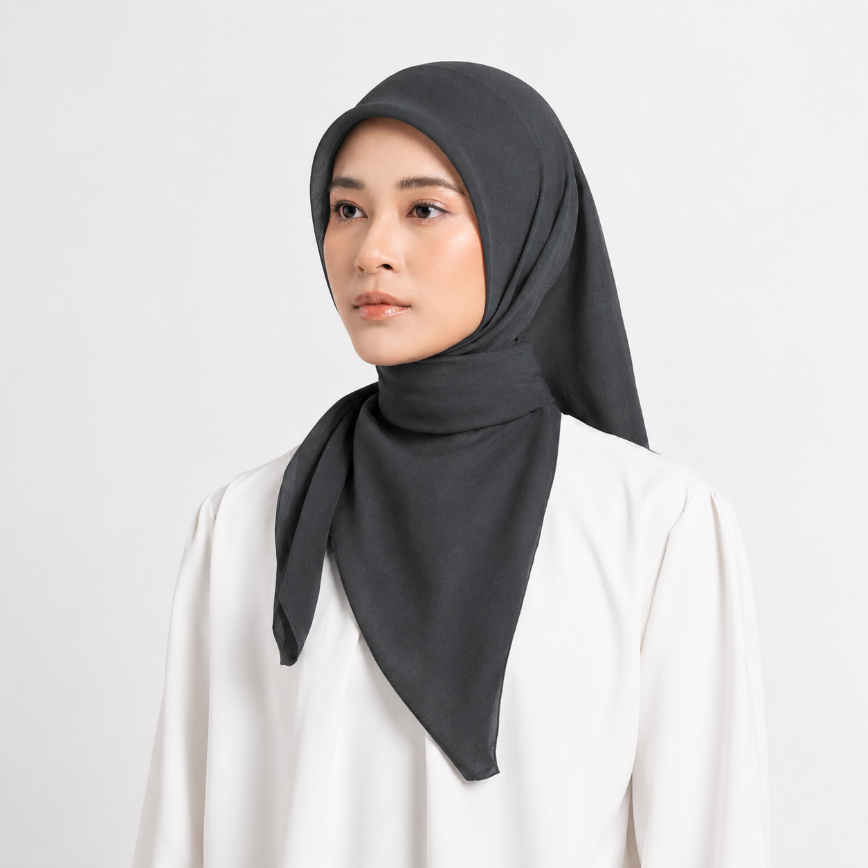 Nura Hijab 1