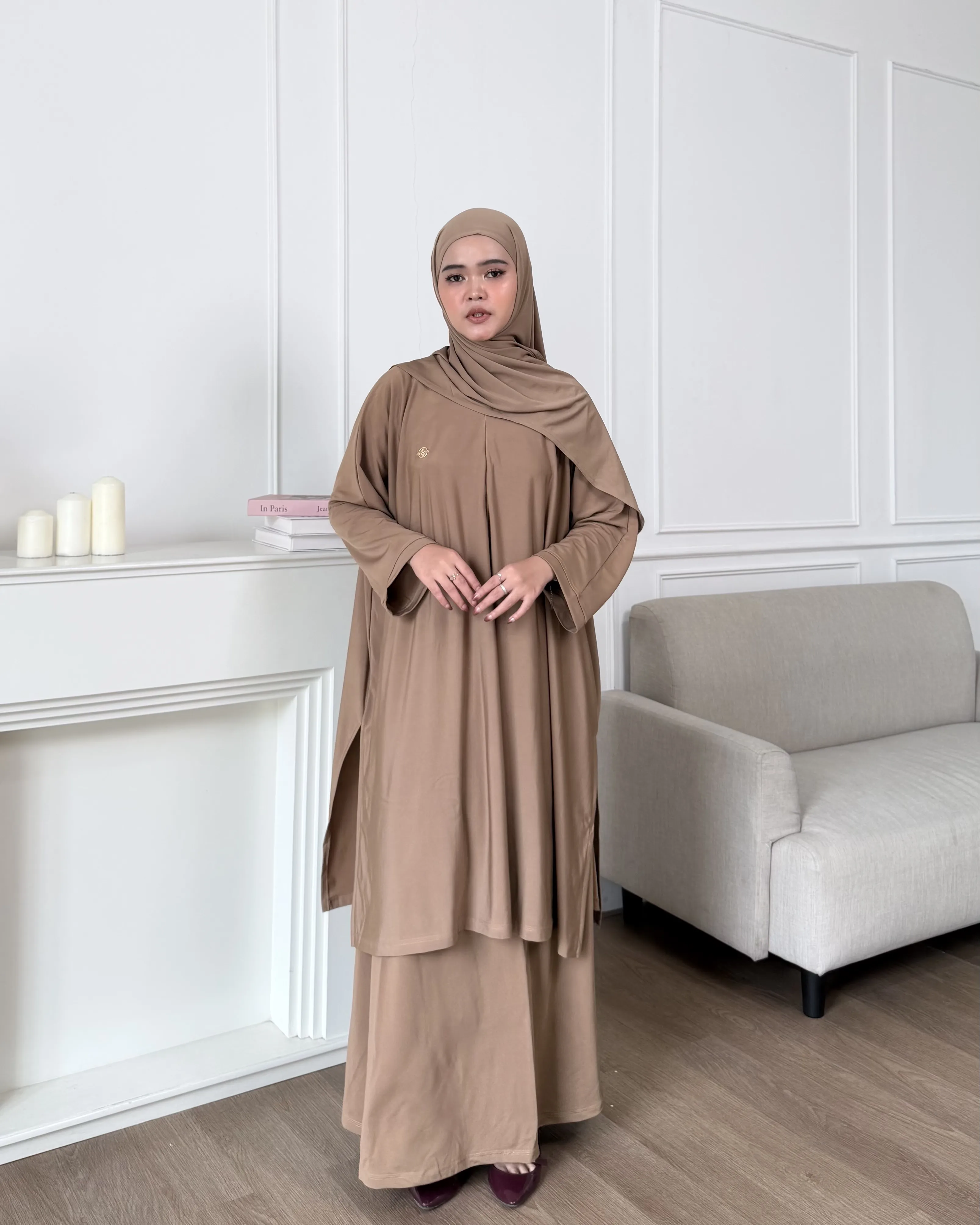 Faheera Oneset (tanpa hijab)