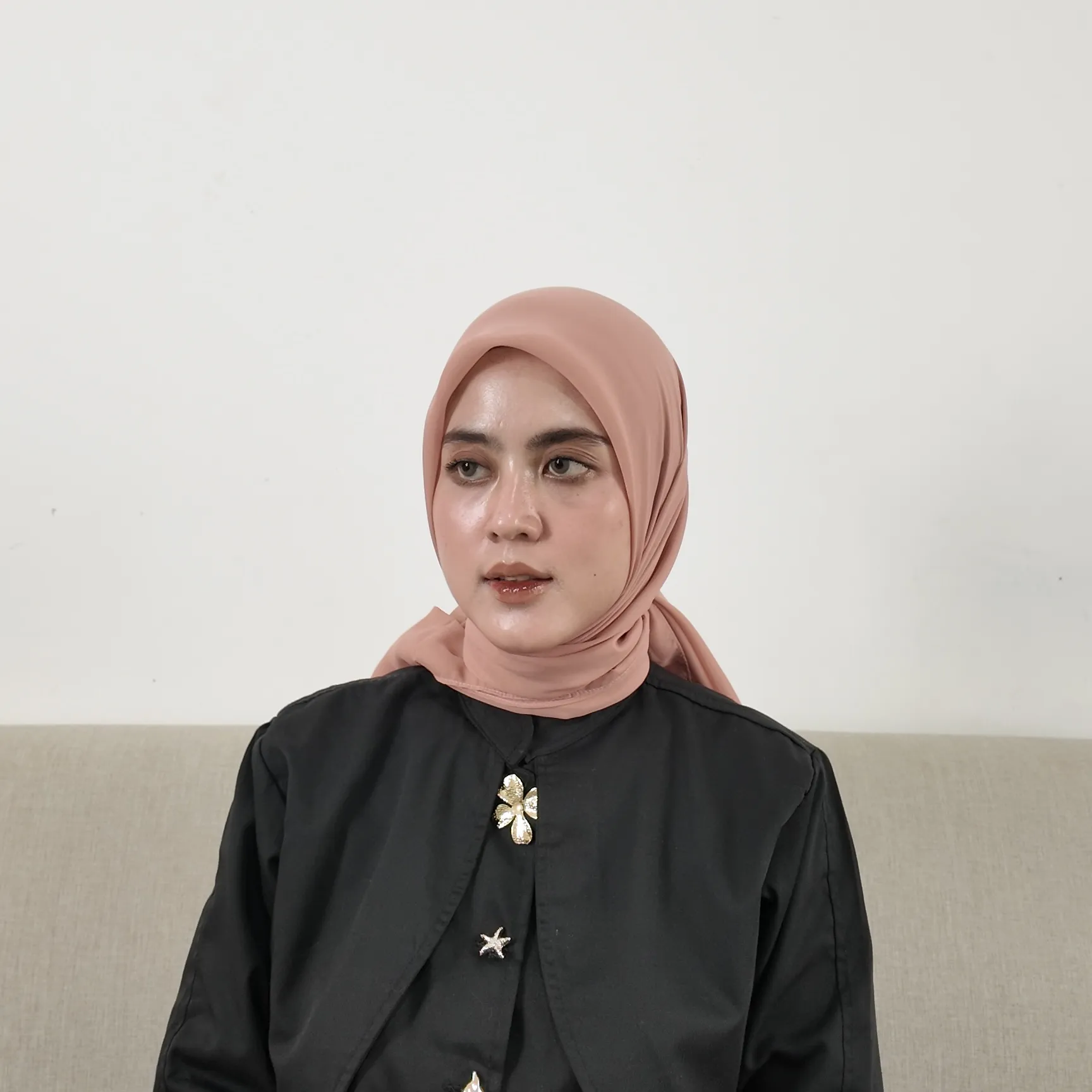 Nura Hijab 1